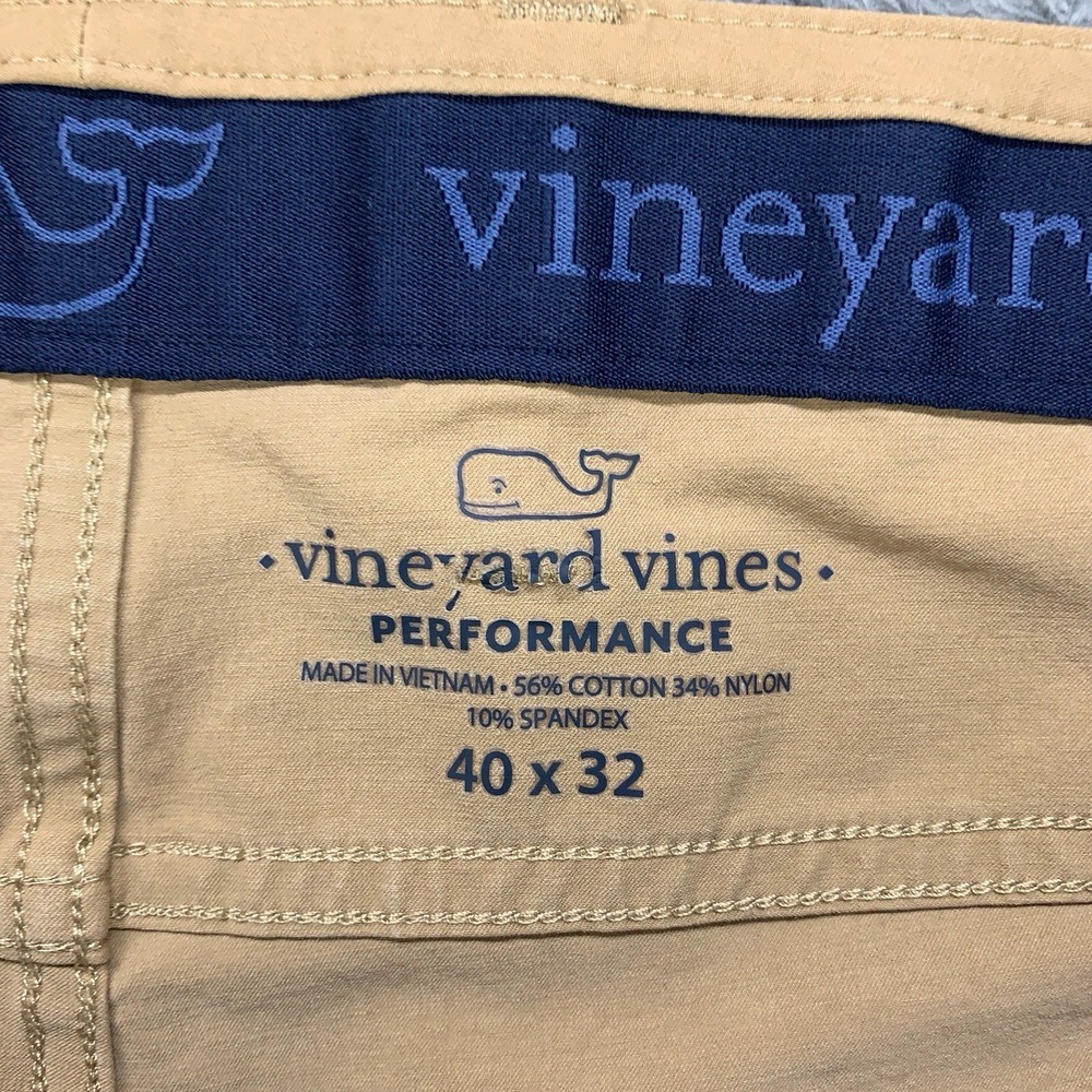 Vineyard Vines Performance Pants Mens 40x32 Tan Khaki Athletic Taper Stretch - Picture 2 of 12